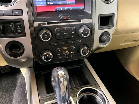 Used 2015 Ford Expedition EL Limited w/ Equipment Group 301A RWD image 26