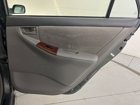 Used 2006 Toyota Corolla LE image 29