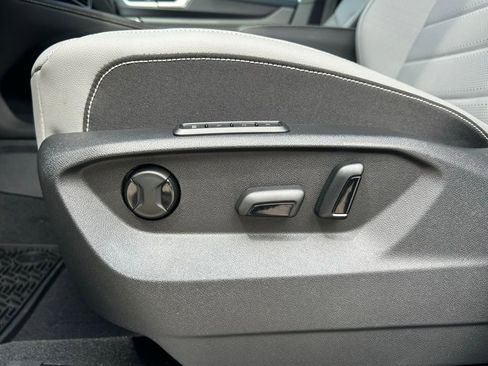 New 2026 Volkswagen Atlas Cross Sport SEL R-Line image 54