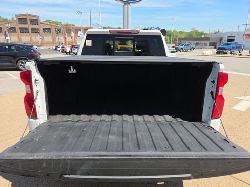 Used 2024 Chevrolet Silverado 1500 RST w/ Convenience Package II AWD/4WD image 10