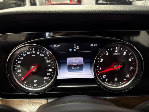 Used 2017 Mercedes-Benz E 400 4MATIC Wagon image 81