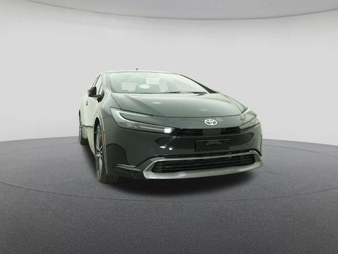 New 2026 Toyota Prius XLE image 30