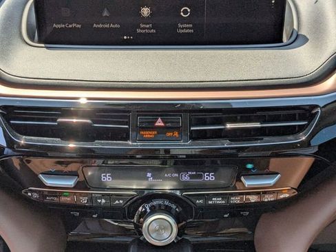 Used 2023 Acura MDX FWD w/ Technology Package image 16