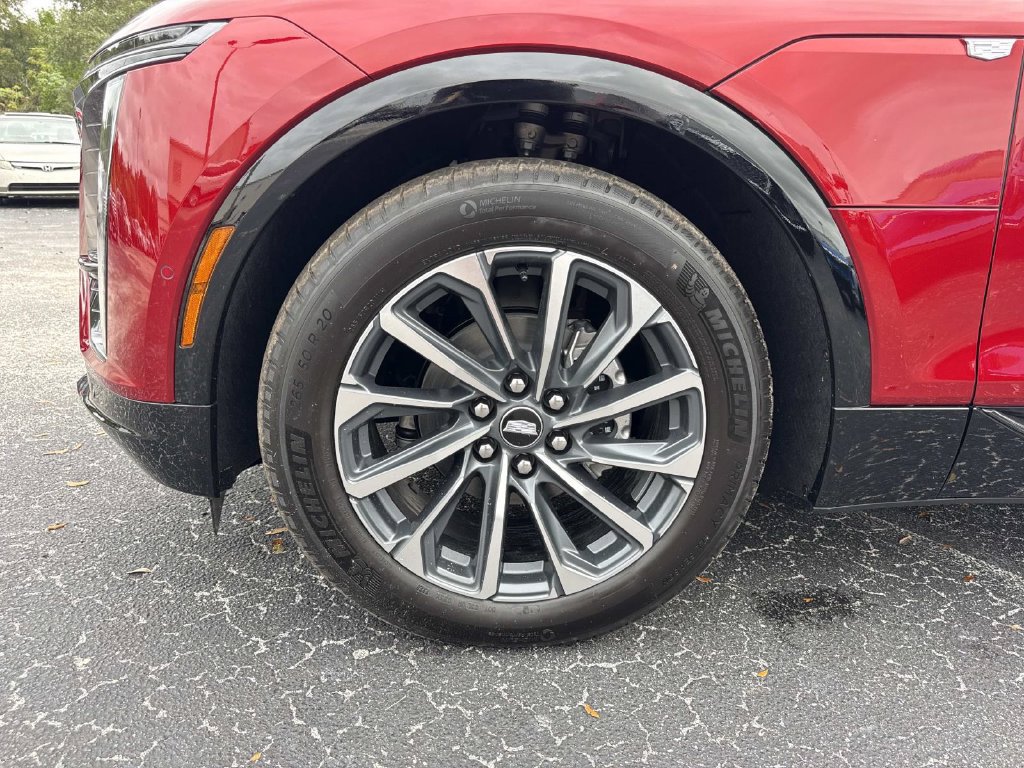 New 2027 Cadillac Lyriq Sport RWD image 10