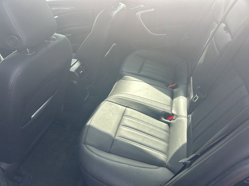 Used 2015 Buick Regal Premium w/ Driver Confidence Package #1 FWD image 9