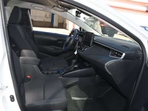 Certified 2023 Toyota Corolla LE image 19