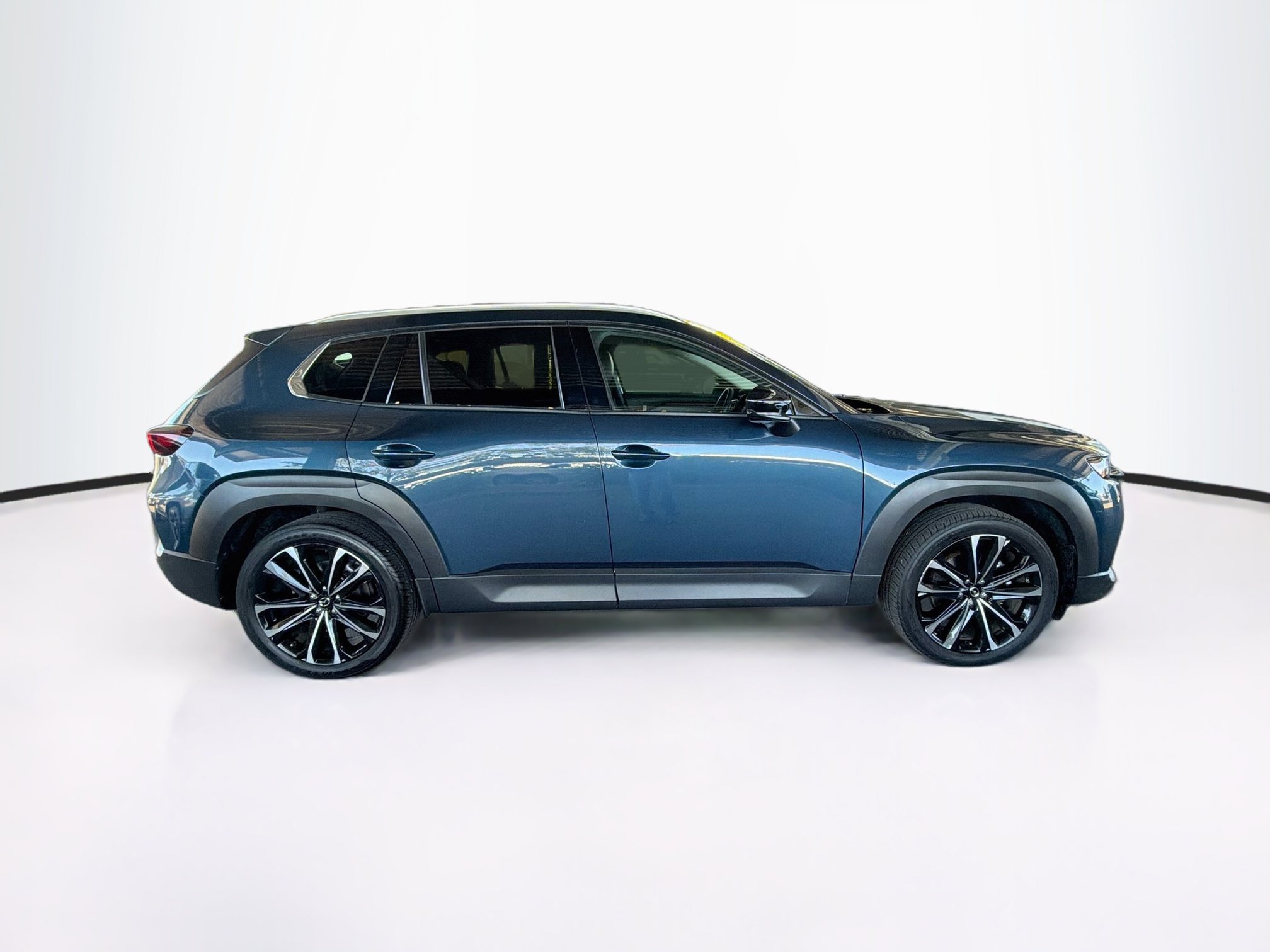 Used 2025 MAZDA CX-50 AWD 2.5 S w/ Premium Plus Pkg image 10