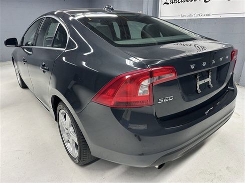 Used 2012 Volvo S60 T5 FWD image 4