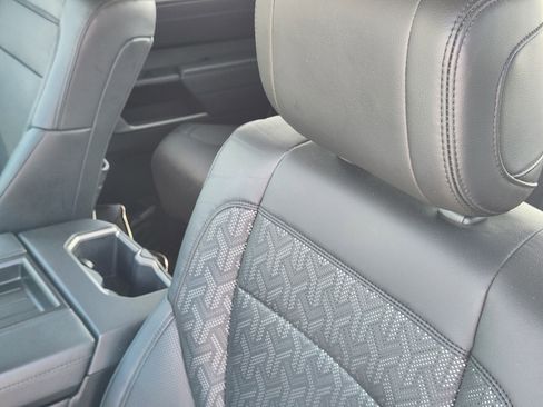 Used 2022 Toyota Tundra Limited image 17