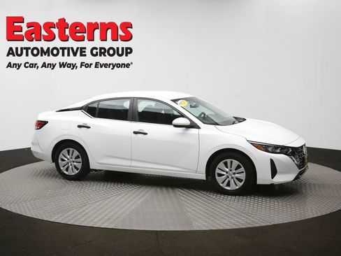 Used 2025 Nissan Sentra S FWD image 46