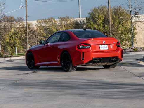 Used 2024 BMW M2 w/ Lighting Package image 3
