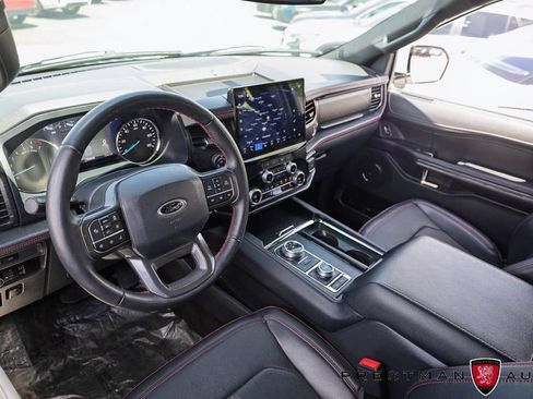 Used 2023 Ford Expedition Limited AWD/4WD image 23
