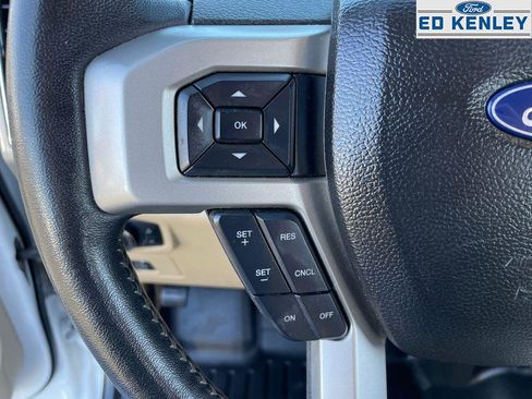 Used 2017 Ford F150 Lariat image 18