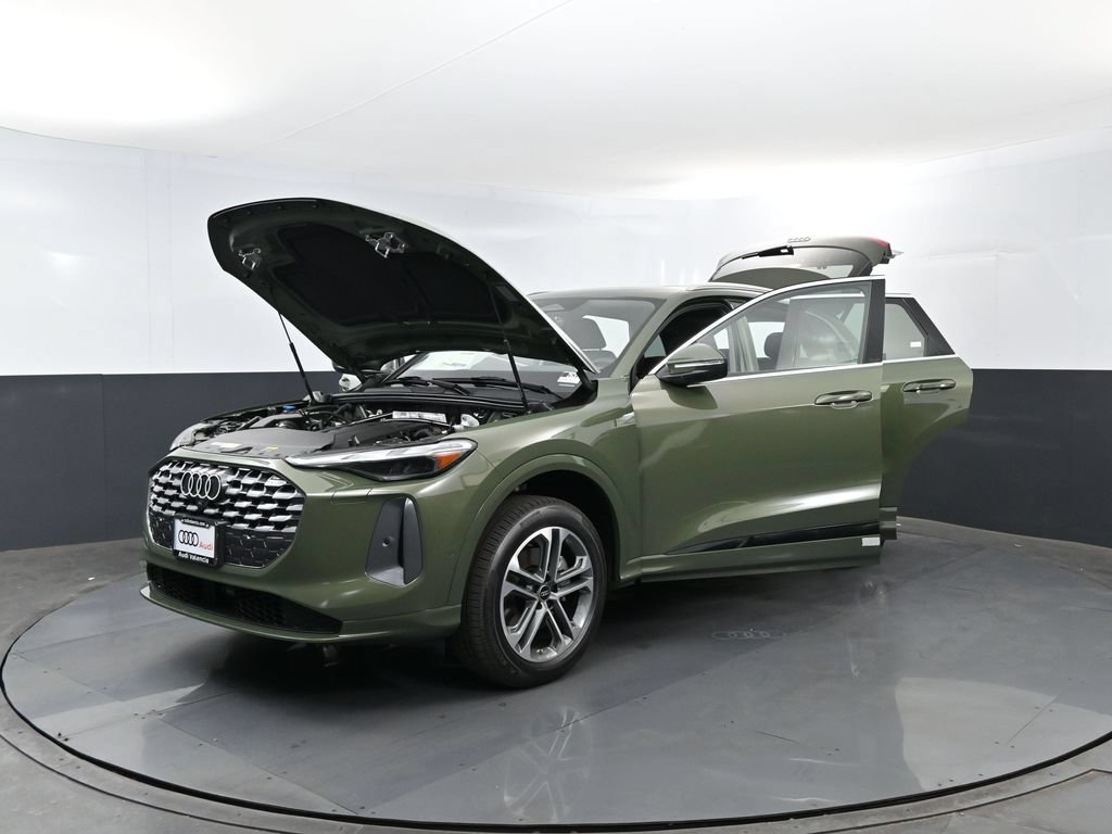 New 2026 Audi Q5 Premium AWD/4WD image 26