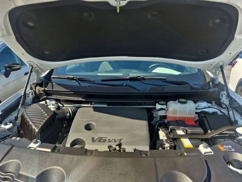 Certified 2023 Chevrolet Traverse LT image 31