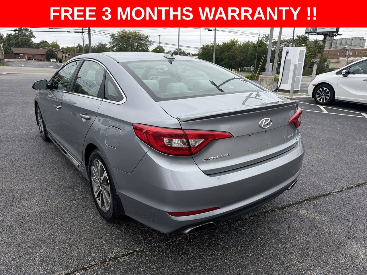 Used 2016 Hyundai Sonata Sport w/ Cargo Package FWD image 27