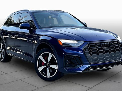 Used 2024 Audi Q5 2.0T Premium Plus w/ Premium Plus Package AWD/4WD image 3