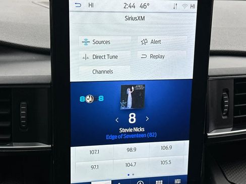 Used 2020 Ford Explorer ST w/ Premium Technology Package image 18