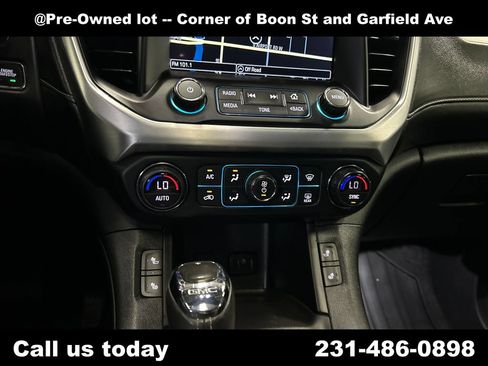 Used 2019 GMC Acadia SLT w/ Black Edition AWD/4WD image 21
