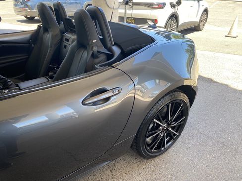 Certified 2025 MAZDA MX-5 Miata Grand Touring RWD image 57