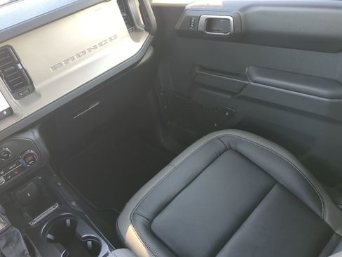 New 2026 Ford Bronco Outer Banks AWD/4WD image 55