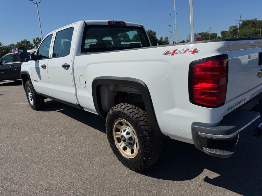 Used 2015 Chevrolet Silverado 3500 W/T w/ Snow Plow Prep Package AWD/4WD image 10