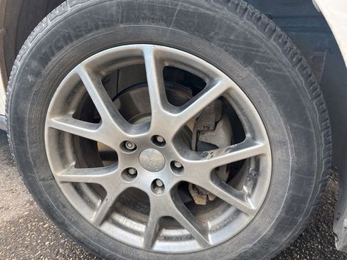 Used 2016 Dodge Journey R/T w/ Driver Convenience Group image 2