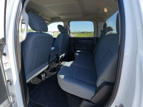 Used 2015 RAM 3500 Tradesman w/ Chrome Appearance Group AWD/4WD image 14