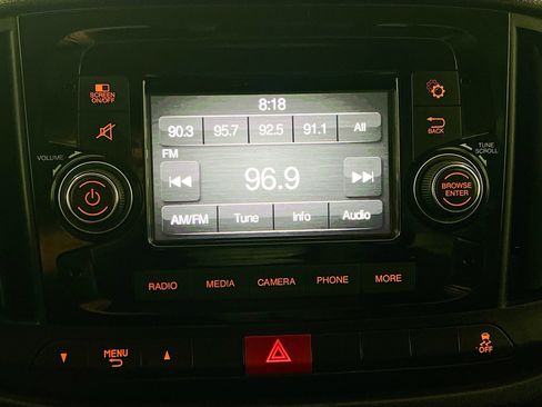 Used 2022 RAM ProMaster City Tradesman FWD image 10