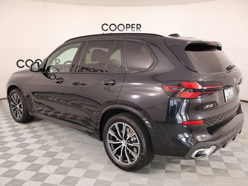 Used 2026 BMW X5 xDrive40i w/ M Sport Package AWD/4WD image 24