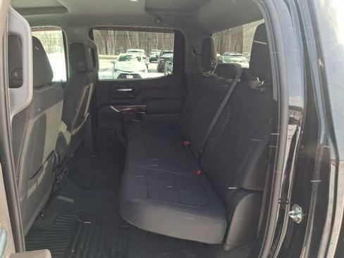 Used 2022 GMC Sierra 1500 SLE image 26