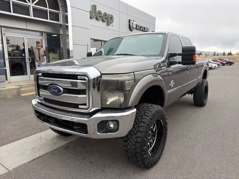 Used 2013 Ford F250 Lariat w/ Lariat Ultimate Pkg image 1