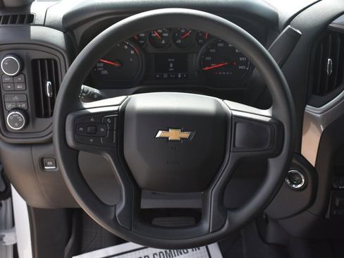 New 2026 Chevrolet Silverado 1500 Custom w/ LPO, Dark Essentials Package AWD/4WD image 22