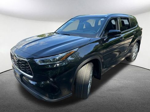 New 2026 Toyota Highlander Limited AWD/4WD image 5
