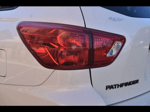 Used 2018 Nissan Pathfinder SL w/ Midnight Edition Package image 50