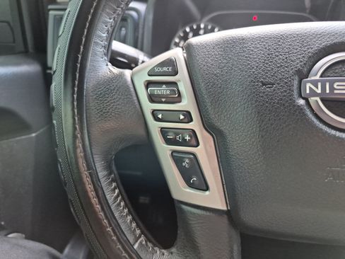 Used 2023 Nissan Titan SV w/ SV Convenience Package AWD/4WD image 27