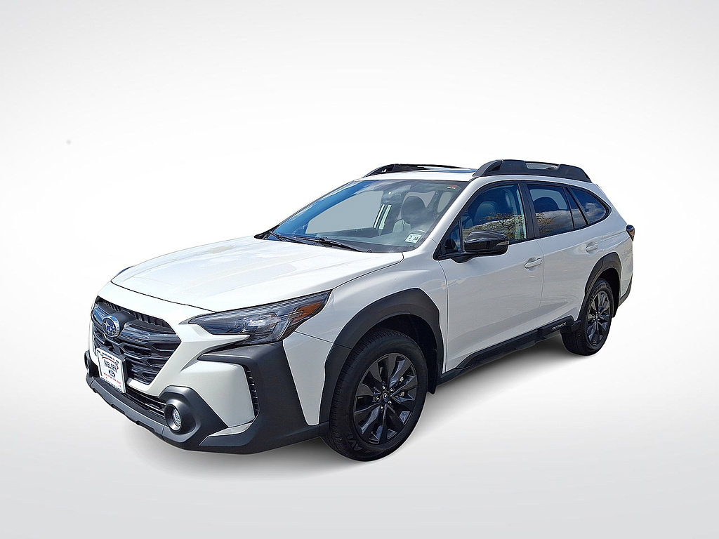 Used 2025 Subaru Outback Onyx Edition AWD/4WD image 1