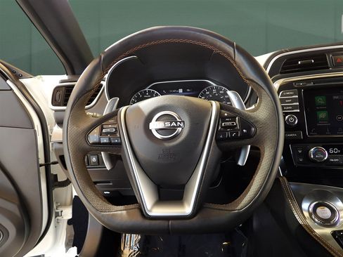 Used 2023 Nissan Maxima SR w/ Sport Mat Group image 18