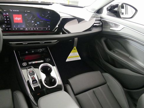 New 2026 Audi A6 Premium Plus AWD/4WD image 26