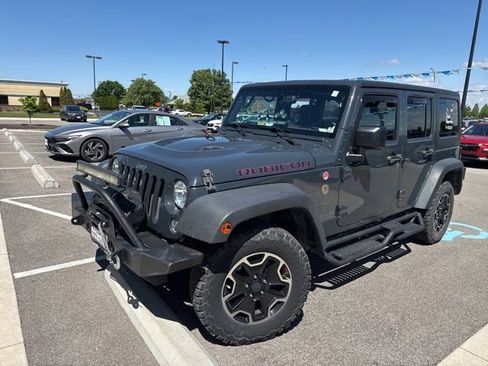 Used 2016 Jeep Wrangler Unlimited Rubicon AWD/4WD image 2