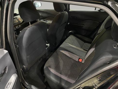 Used 2018 Nissan Kicks S FWD image 13