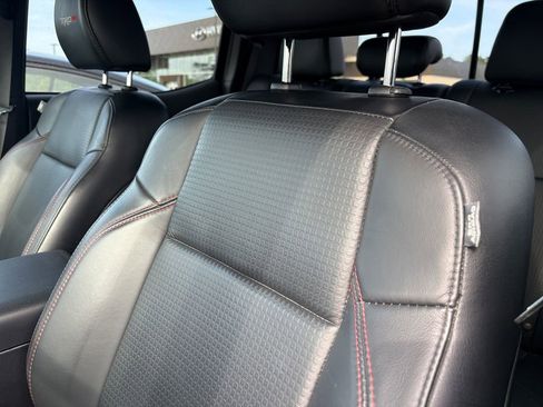 Used 2018 Toyota Tacoma TRD Pro AWD/4WD image 12