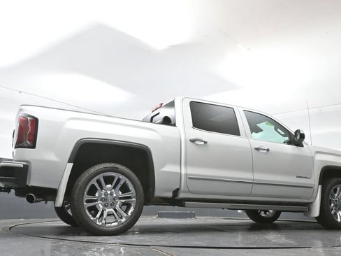 Used 2018 GMC Sierra 1500 Denali w/ Denali Ultimate Package AWD/4WD image 54