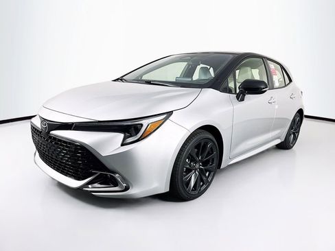 New 2026 Toyota Corolla XSE image 3