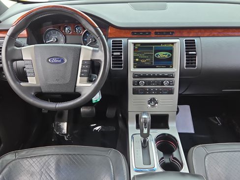 Used 2010 Ford Flex Limited FWD image 12