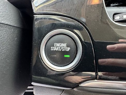 Used 2022 Buick Encore Preferred w/ Safety Package image 16