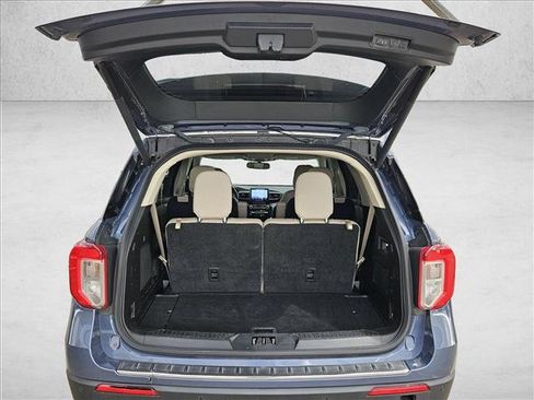 Used 2021 Ford Explorer Limited w/ Equipment Group 301A RWD image 24
