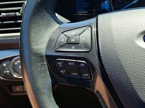 Used 2018 Ford Explorer XLT w/ Equipment Group 201A AWD/4WD image 24