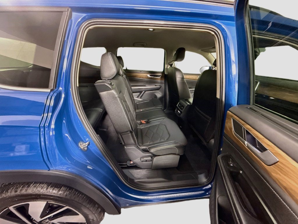 Used 2026 Volkswagen Atlas SE FWD image 26
