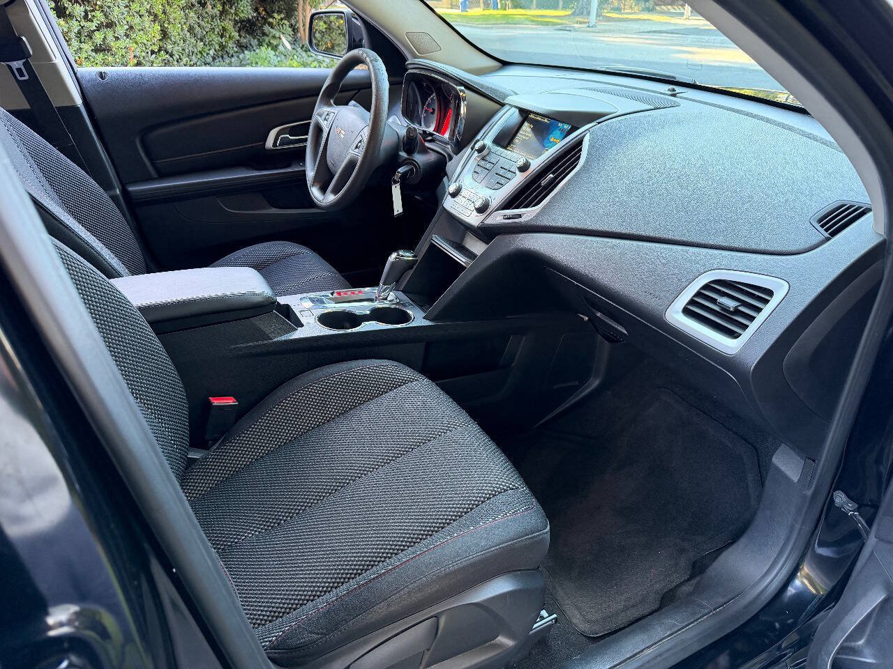 Used 2017 GMC Terrain SLE FWD image 23